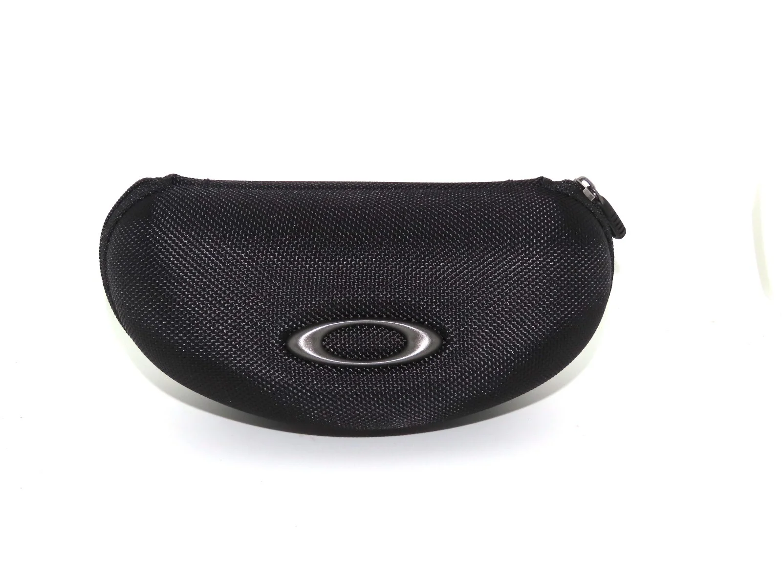 Oakley Soft Vault Sunglass Case (Black) 7"L x 3"W x 3.25"H 4